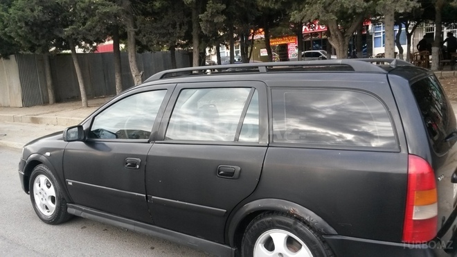 Opel Astra 1998, 300,000 km - 2.0 л - Bakı