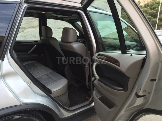 BMW X5 2001, 157,000 km - 4.4 л - Sumqayıt