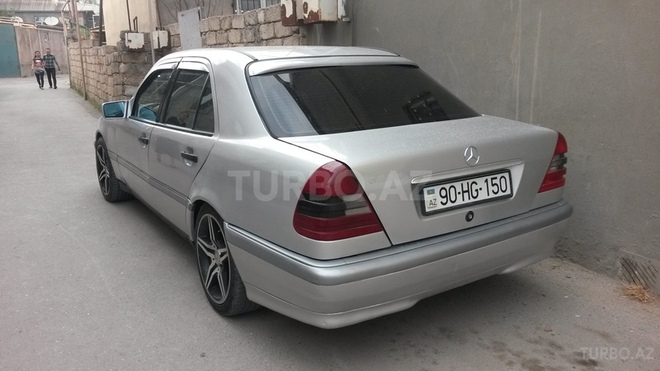 Mercedes C 180 1995, 300,000 km - 1.8 л - Bakı