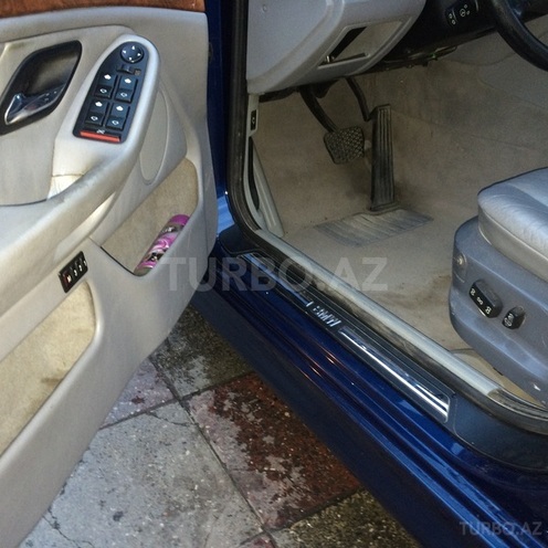 BMW 528 1998, 198,000 km - 2.8 l - Bakı