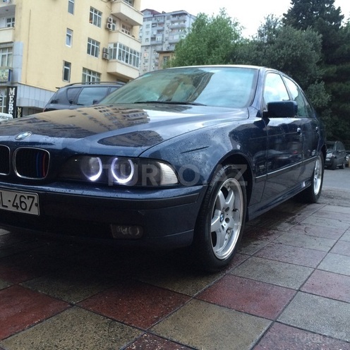 BMW 528 1998, 198,000 km - 2.8 l - Bakı