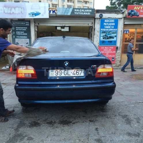 BMW 528 1998, 198,000 km - 2.8 l - Bakı