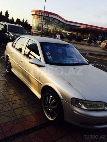 Opel Vectra 2000, 210,000 km - 2.0 l - Bakı