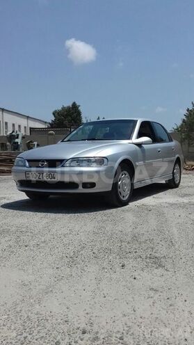 Opel Vectra 1999, 360,000 km - 2.0 l - Bakı