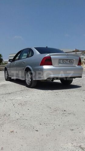 Opel Vectra 1999, 360,000 km - 2.0 l - Bakı