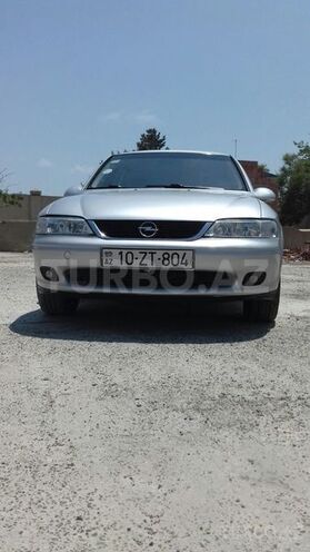 Opel Vectra 1999, 360,000 km - 2.0 l - Bakı