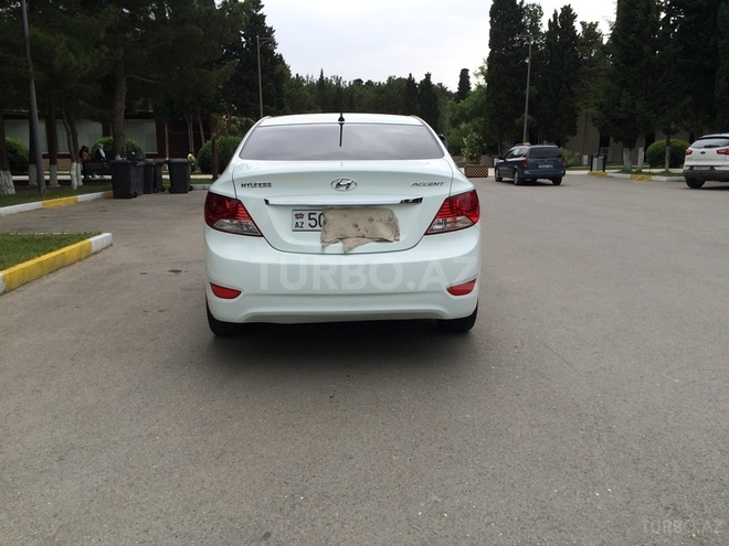 Hyundai Accent 2011, 67,000 km - 1.6 l - Sumqayıt