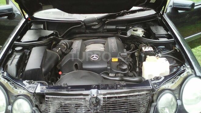 Mercedes E 240 1999, 288,000 km - 2.6 л - Bakı