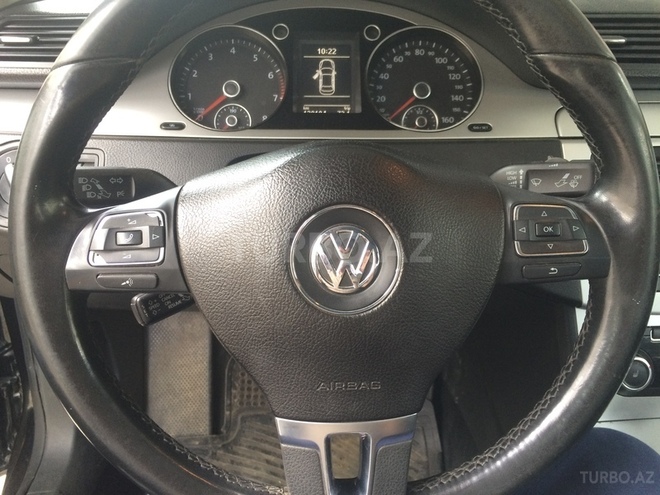 Volkswagen Passat 2010, 130,020 km - 2.0 l - Bakı