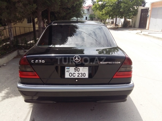 Mercedes C 230 1998, 260,000 km - 2.3 l - Bakı