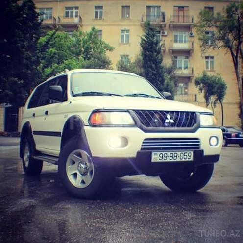 Mitsubishi Montero 2002, 173,800 km - 3.0 l - Bakı