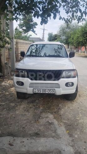 Mitsubishi Montero 2002, 173,800 km - 3.0 l - Bakı