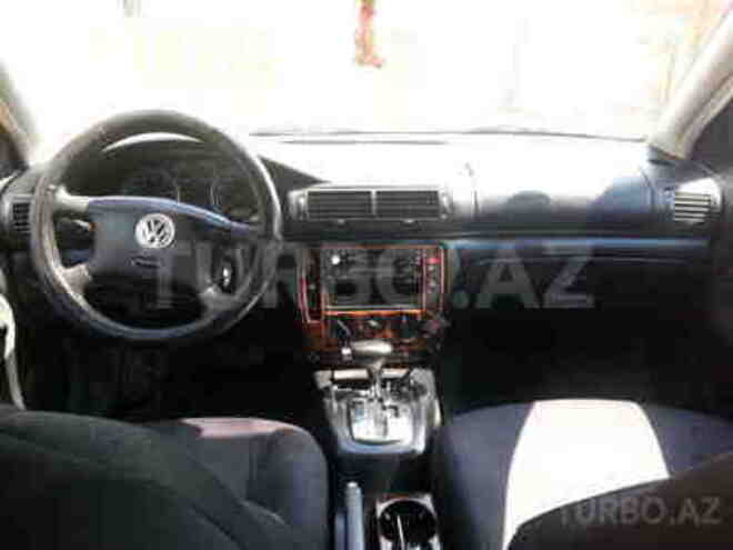 Volkswagen Passat 2001, 272,986 km - 1.8 л - Quba