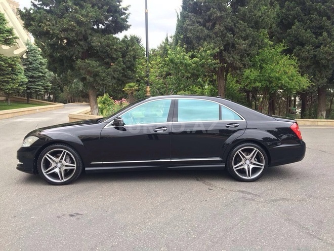 Mercedes S 500 2009, 111,047 km - 5.5 l - Bakı