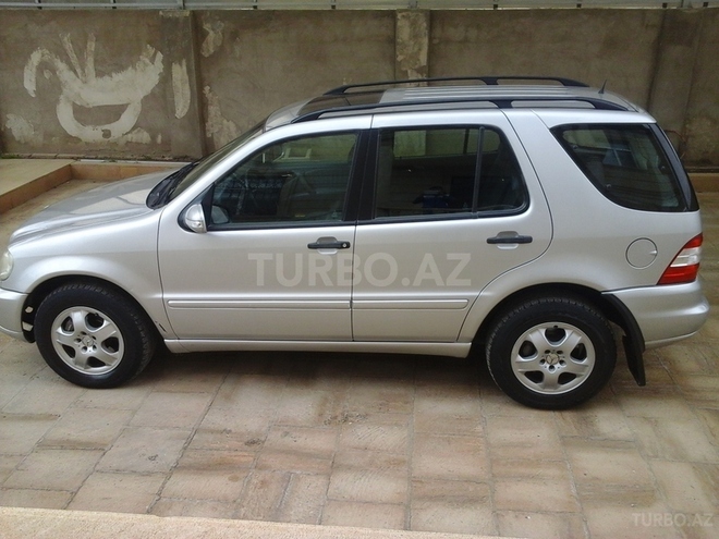 Mercedes ML 350 2002, 240,000 km - 3.7 l - Bakı
