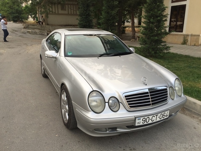 Mercedes  2002, 220,000 km - 2.3 l - Bakı
