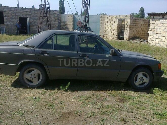 Mercedes 190 1992, 259,000 km - 2.0 l - Sumqayıt