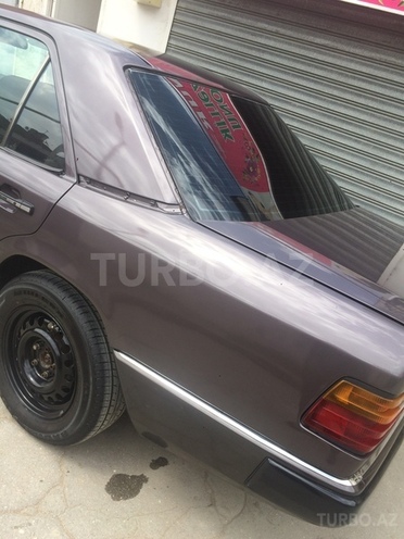 Mercedes E 200 1990, 485,000 km - 2.0 l - Bakı
