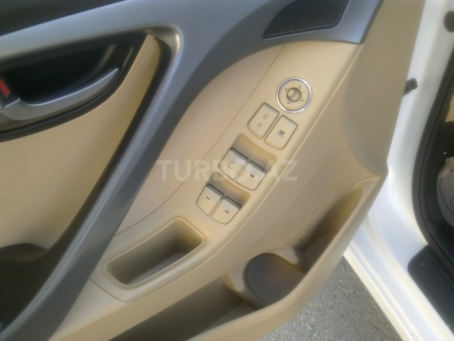 Hyundai Elantra 2012, 88,600 km - 1.6 l - Bakı