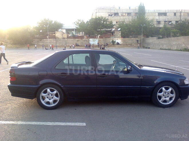 Mercedes C 200 1999, 30,000 km - 2.0 l - Bakı