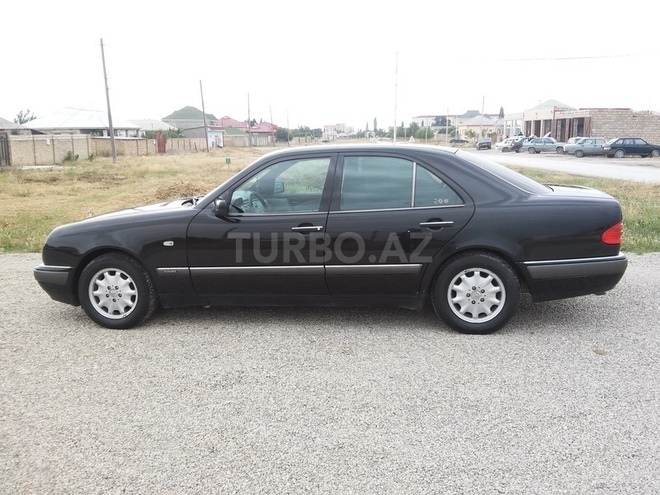 Mercedes E 200 1998, 350,000 km - 2.0 l - Şabran