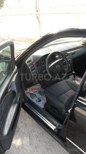 Mercedes E 240 1999, 257,000 km - 2.4 l - Sumqayıt