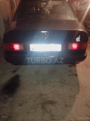 Mercedes 190 1988, 400,000 km - 2.0 л - Bakı