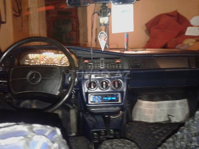 Mercedes 190 1988, 400,000 km - 2.0 л - Bakı