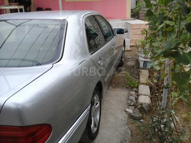 Mercedes E 230 1996, 266,298 km - 0.2 л - Bakı