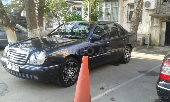 Mercedes E 320 1996, 196,237 km - 3.2 l - Bakı