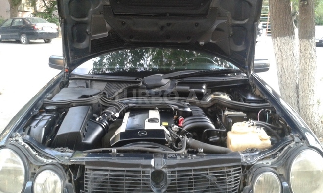 Mercedes E 320 1996, 196,237 km - 3.2 l - Bakı
