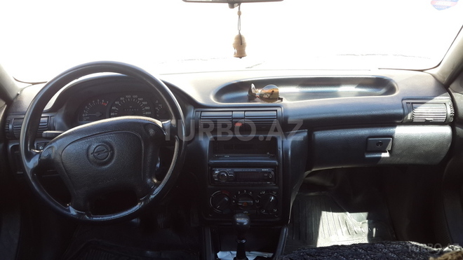Opel Astra 1994, 370,000 km - 1.6 l - Bakı