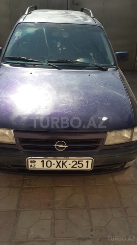 Opel Astra 1994, 370,000 km - 1.6 l - Bakı