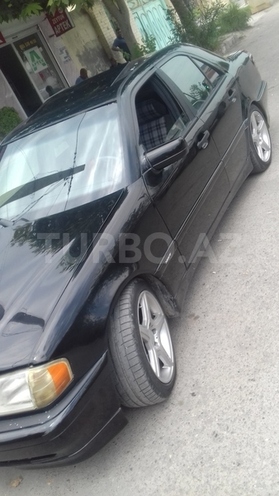 Mercedes C 280 1995, 307,000 km - 2.8 л - Yevlax