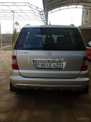 Mercedes ML 320 2002, 240,000 km - 3.2 l - Bakı