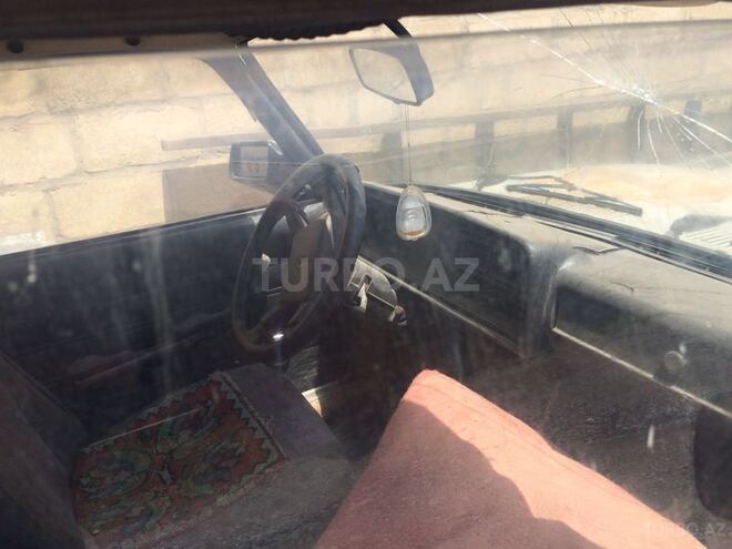 LADA (VAZ) 2107 1987, 999,990 km - 1.6 l - Quba