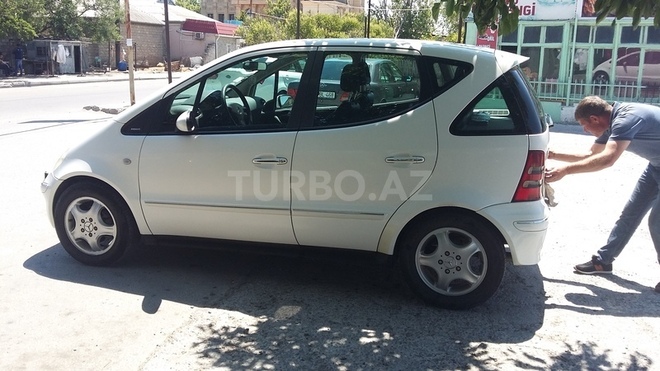 Mercedes A 160 2002, 132,000 km - 1.6 л - Bakı