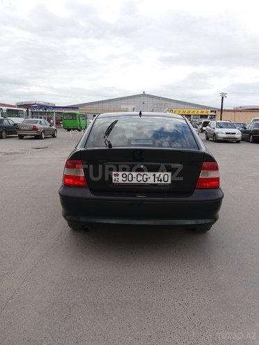 Opel Vectra 1998, 275,000 km - 2.0 l - Sumqayıt