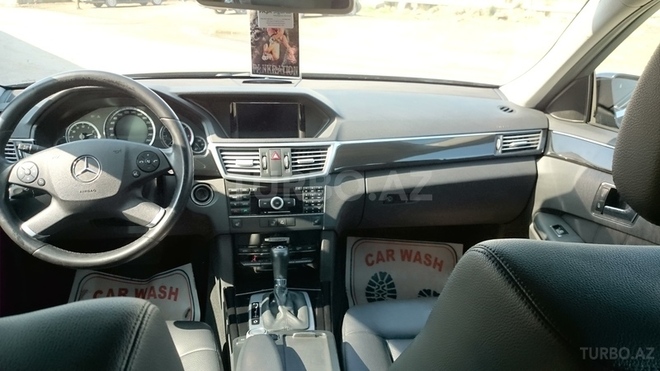 Mercedes E 220 2011, 135,000 km - 2.2 л - Bakı
