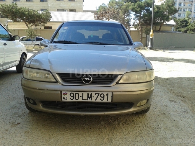 Opel Vectra 1999, 290,000 km - 0.3 l - Bakı