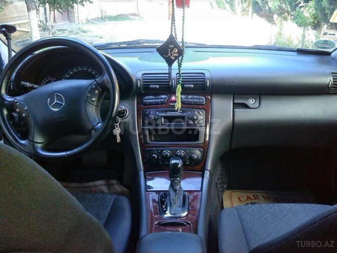 Mercedes C 200 2000, 190,000 km - 2.0 l - Bakı