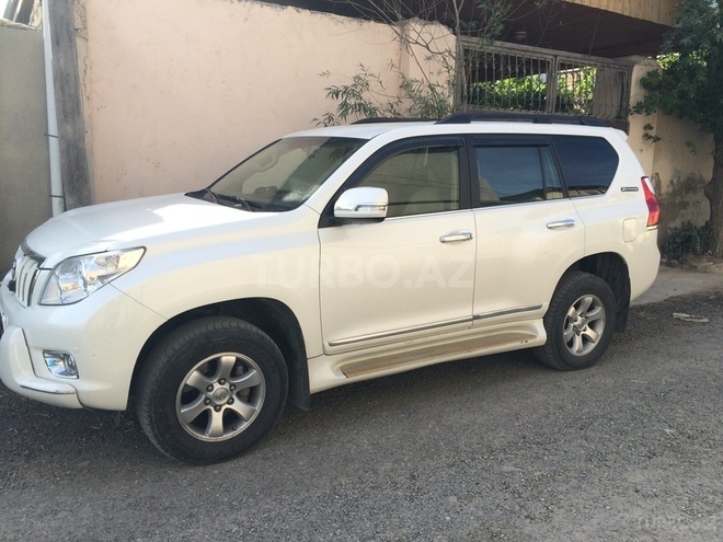 Toyota Prado 2011, 101,200 km - 4.0 l - Xırdalan