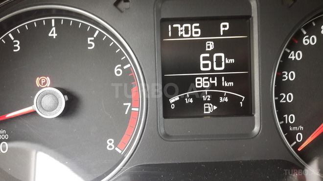 Volkswagen Polo 2015, 8,000 km - 1.6 l - Bakı