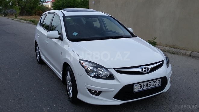 Hyundai i30 2011, 42,000 km - 1.6 л - Bakı