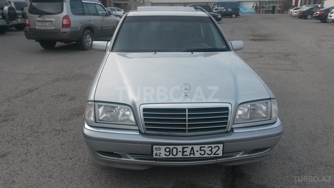 Mercedes C 180 1999, 262,000 km - 1.8 l - Bakı