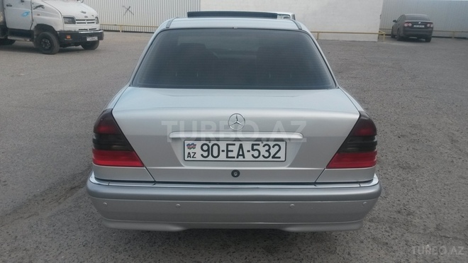 Mercedes C 180 1999, 262,000 km - 1.8 l - Bakı