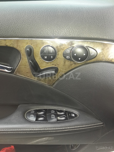 Mercedes E 320 2006, 130,000 km - 3.2 l - Bakı