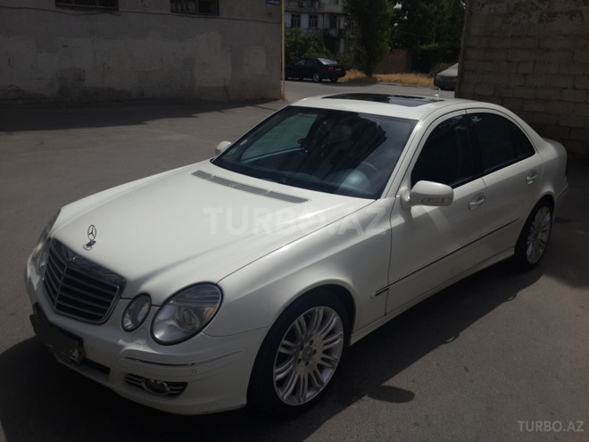Mercedes E 320 2006, 130,000 km - 3.2 l - Bakı
