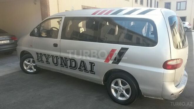 Hyundai H-1 1998, 293,000 km - 2.5 l - Bakı