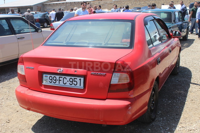 Hyundai Accent 2001, 180,000 km - 1.6 l - Bakı